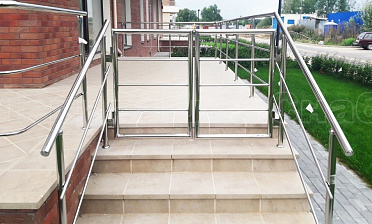 Детские ограждения с горизонтальным заполнением купить в Санкт-Петербурге