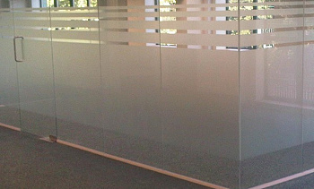 Cтеклянные перегородки - вариант 3 в Санкт-Петербурге. Готовые проекты ПерилаГлавСнаб