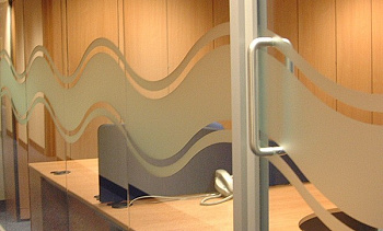 Cтеклянные перегородки - вариант 2 в Санкт-Петербурге. Готовые проекты ПерилаГлавСнаб