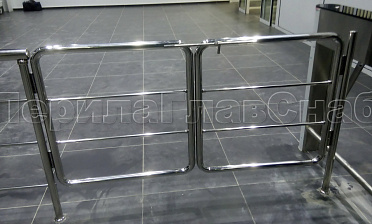 Нержавеющие двустворчатые калитки с горизонтальным заполнением купить в Санкт-Петербурге