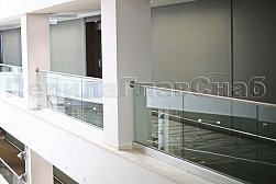 Цельностеклянные ограждения на несущем стекле в Санкт-Петербурге. Готовые проекты ПерилаГлавСнаб - фото 25